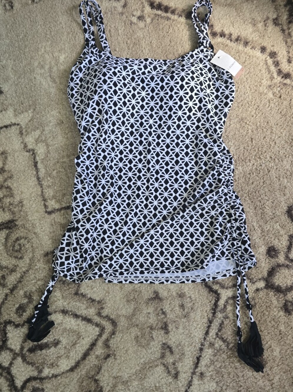 Croft & Barrow Black and White Geometric Ruched Swim Top